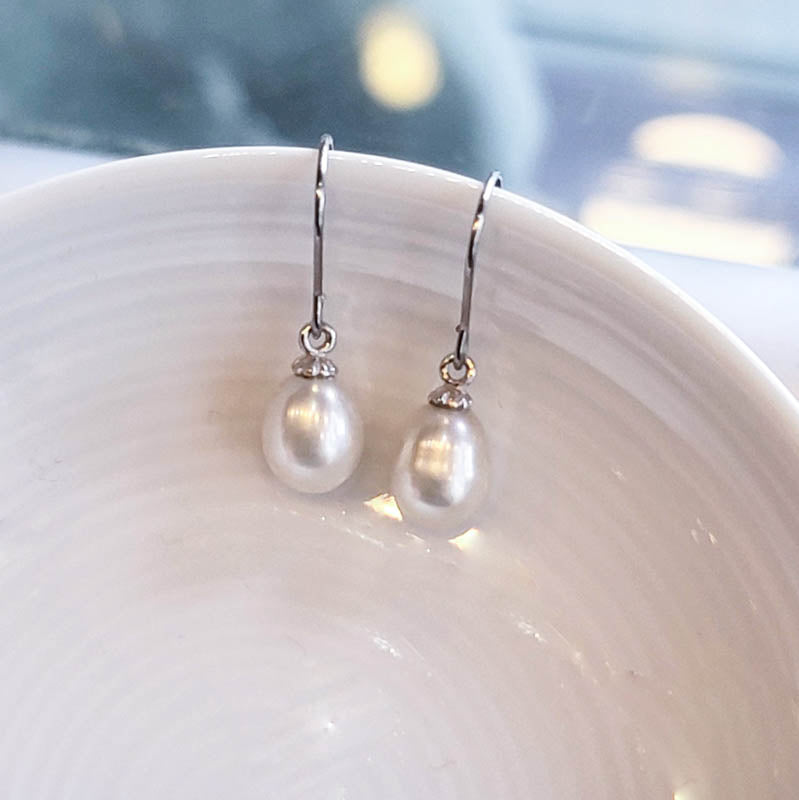 Pearl Drop Earrings (S)