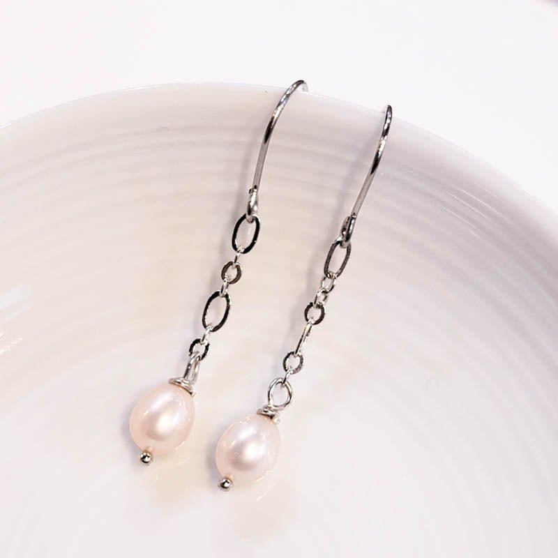 Pearl Oval Chain Earrings (S)
