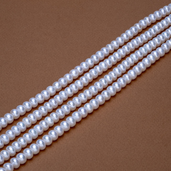 White Pearl Button 4-4.5x7mm